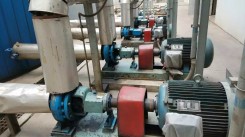 清水(shui)離心泵(beng)使用現(xian)場