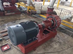 化(hua)工泵使用(yòng)現場